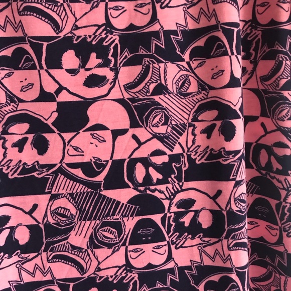 NTW Julia (2XL) - Picture 2 of 3